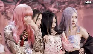 Apink最新回归曲Love Me More MV预告公开